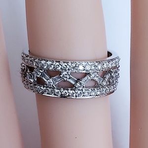 2.10ct Baguettes & Round cut Diamond eternity Ring